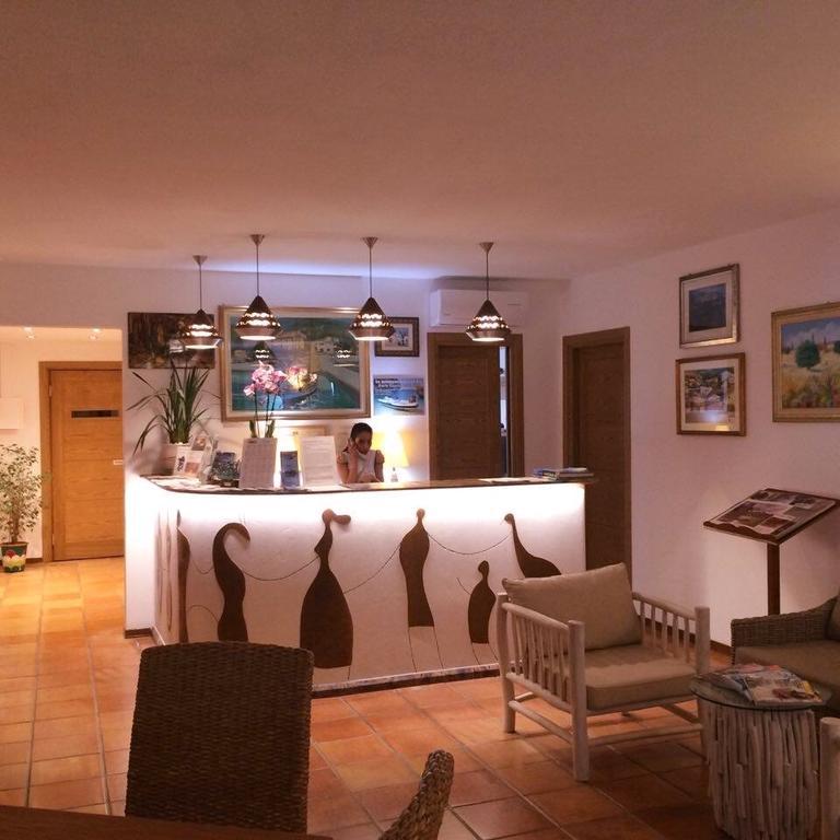 Hotel Pop Кала Гононе Екстериор снимка