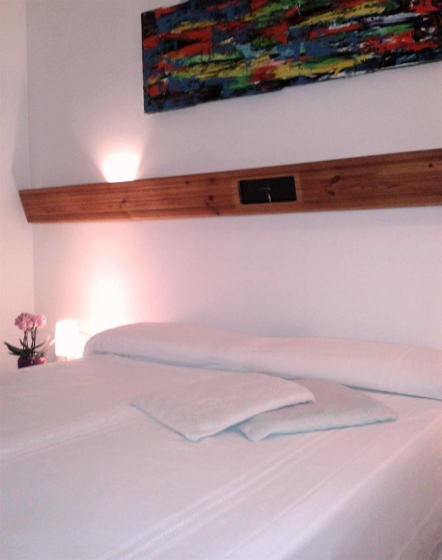 Hotel Pop Кала Гононе Екстериор снимка